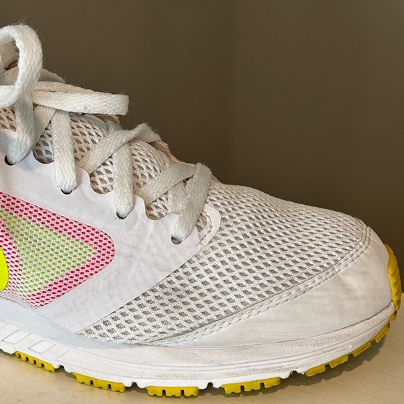 Nike Womens White Zoom Fly Running Shoes 630995-101 Size 8 *Fast Shipping* - Picture 7 of 11